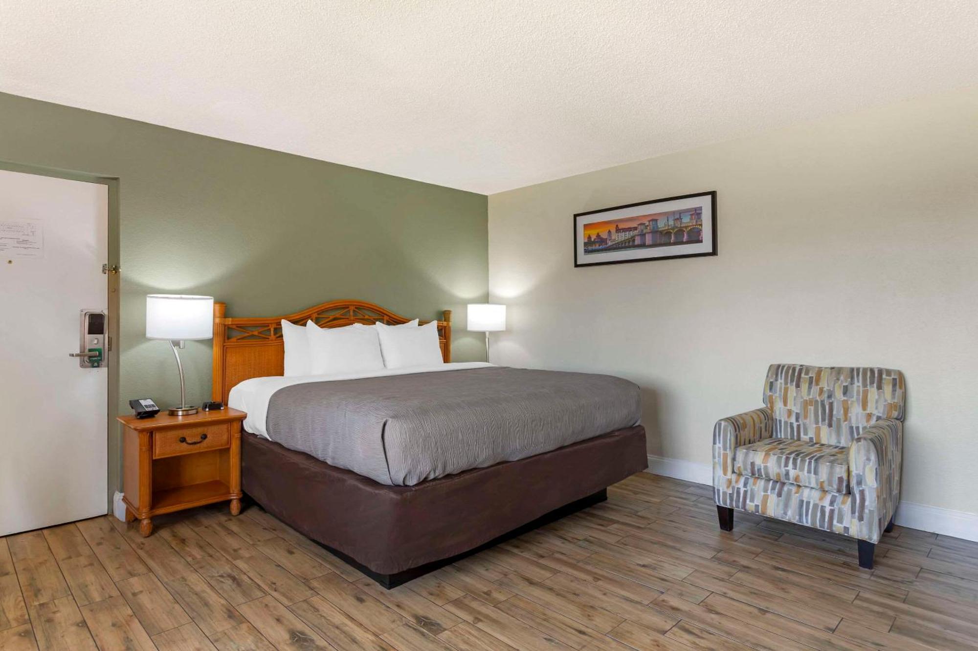 Quality Inn & Suites St Augustine Beach Area St. Augustine Beach Buitenkant foto