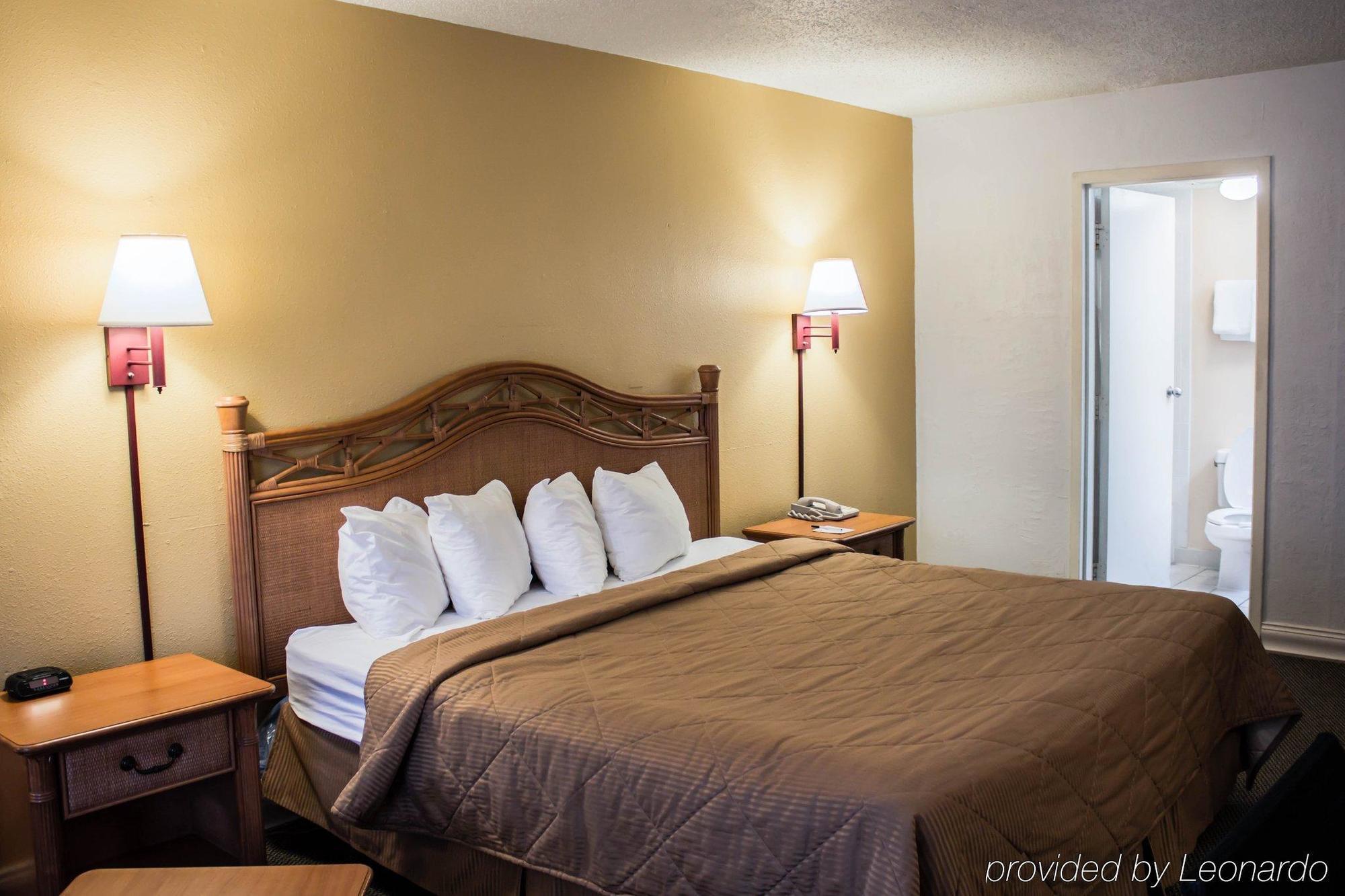 Quality Inn & Suites St Augustine Beach Area St. Augustine Beach Buitenkant foto