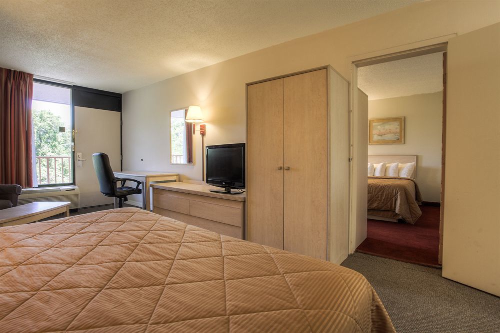 Quality Inn & Suites St Augustine Beach Area St. Augustine Beach Buitenkant foto